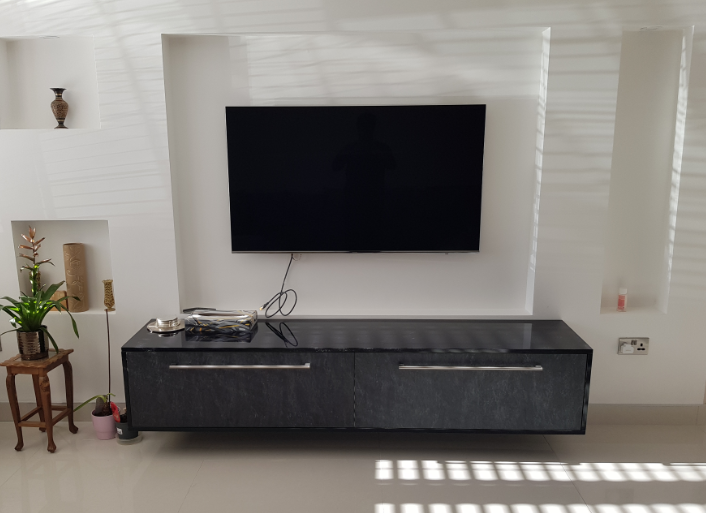 TV Room - Kitchen Dynamics